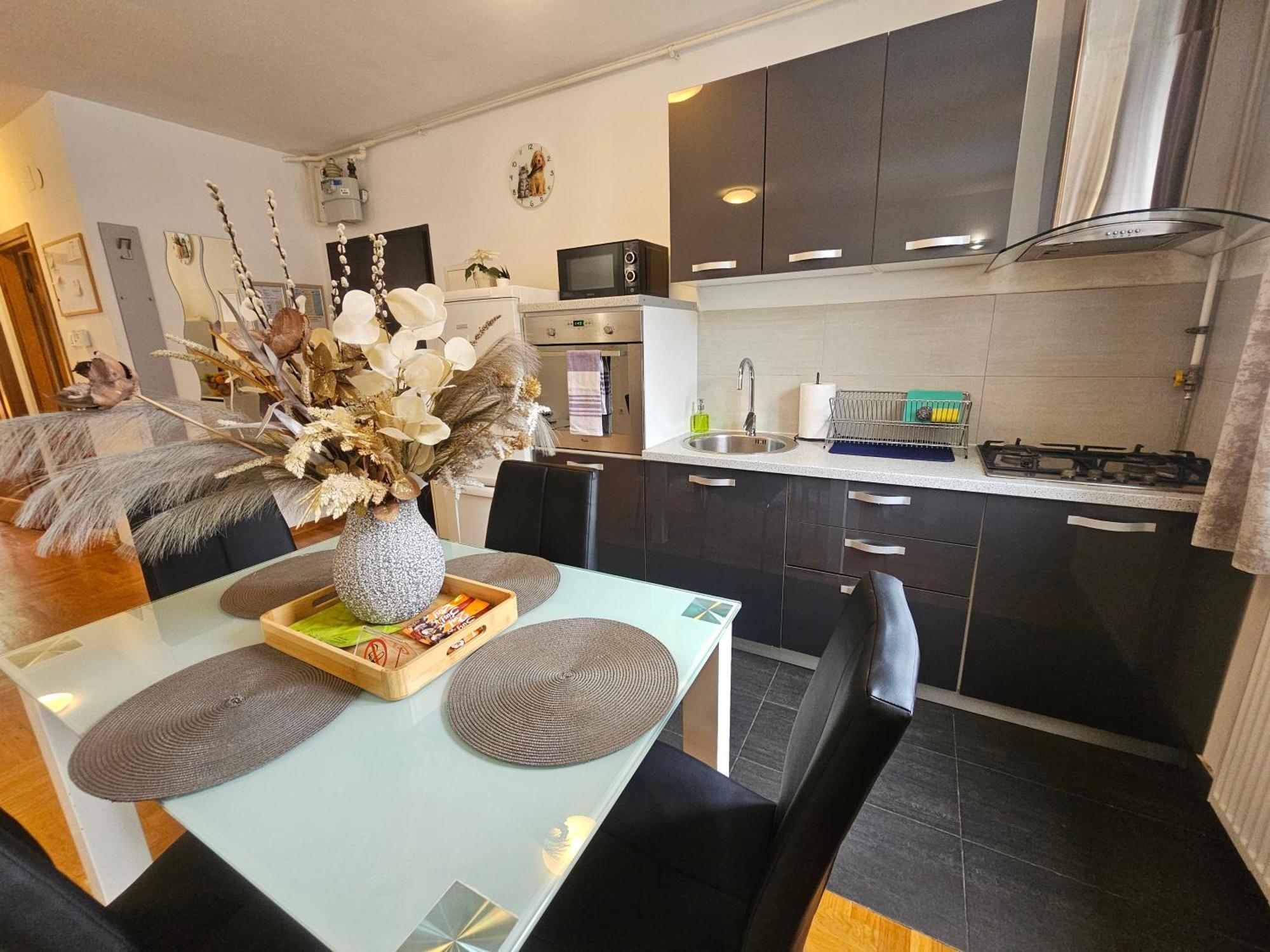 Apartments Tony Zagreb Eksteriør bilde