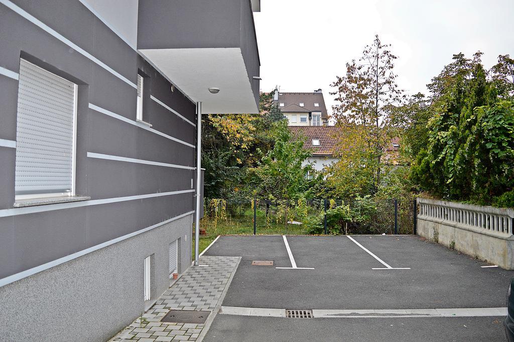 Apartments Tony Zagreb Eksteriør bilde